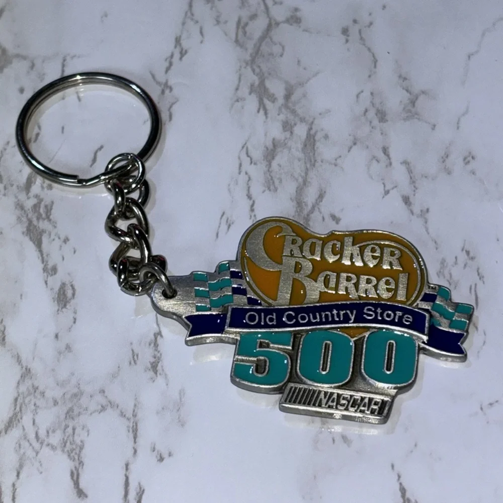 Nascar Y2K Racing Keychain Stock Car 2001 Cracker Barrel Old Country Store